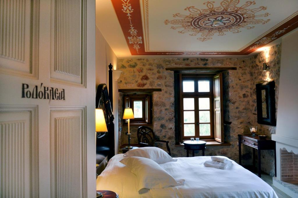 Archontiko Chioti Hotel Leonidio Room photo
