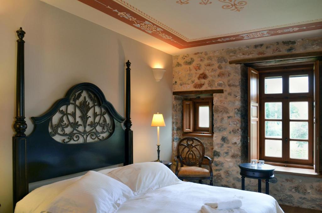 Archontiko Chioti Hotel Leonidio Room photo