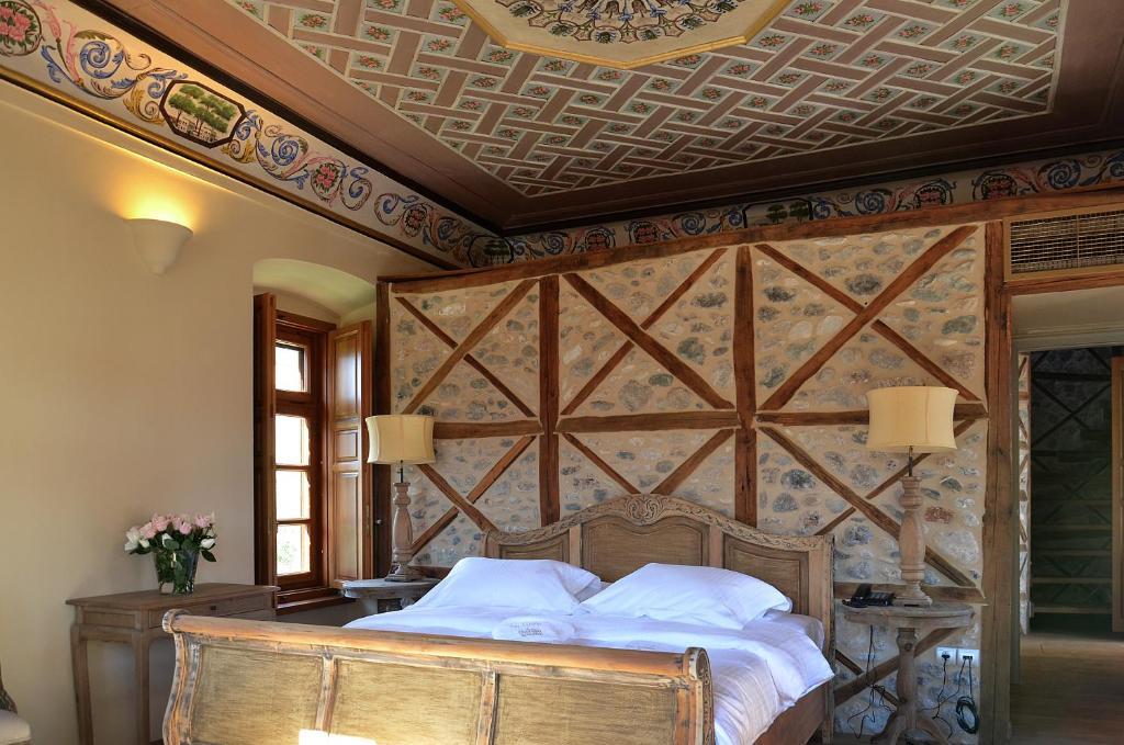 Archontiko Chioti Hotel Leonidio Room photo