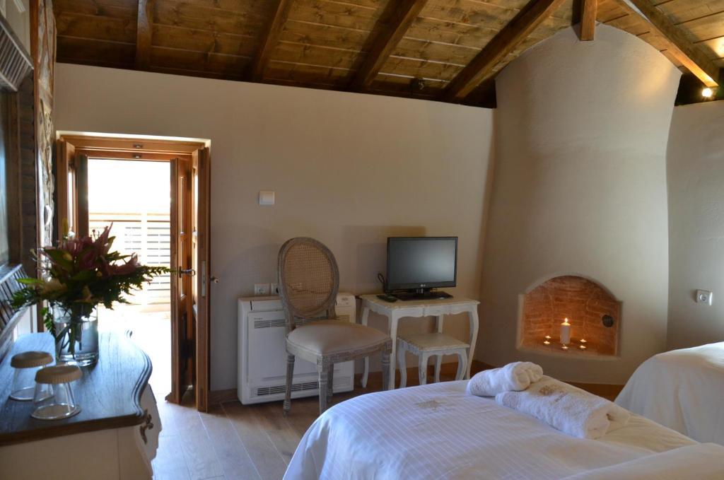 Archontiko Chioti Hotel Leonidio Room photo