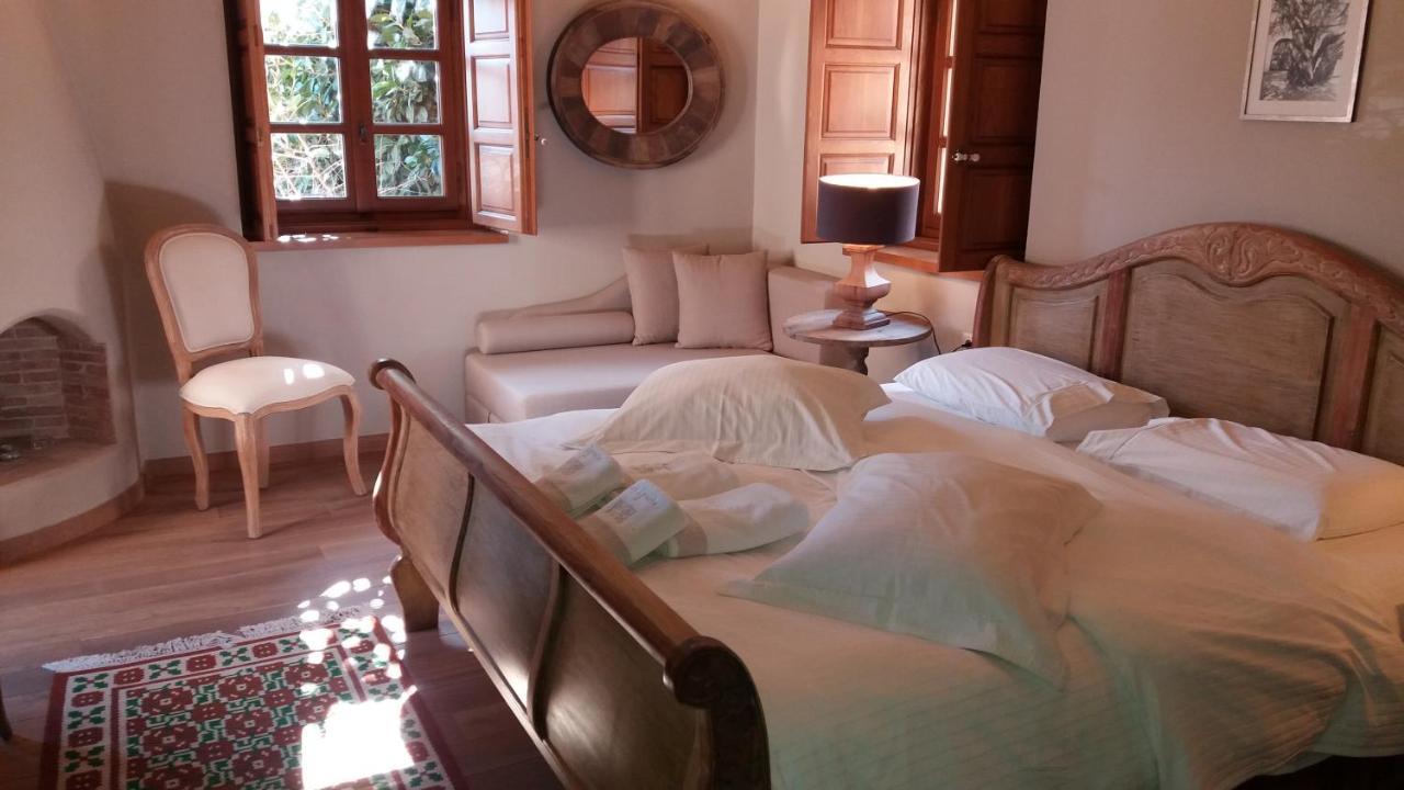 Archontiko Chioti Hotel Leonidio Exterior photo